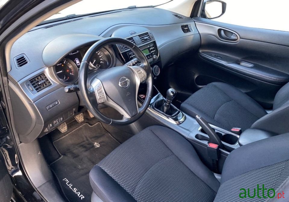 2015' Nissan Pulsar photo #6