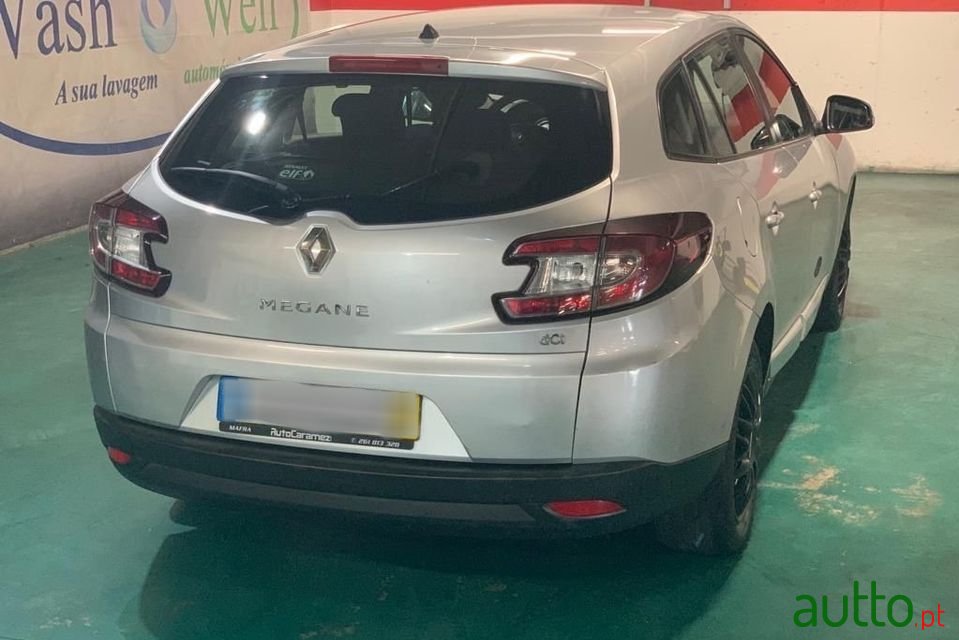 2015' Renault Megane photo #5