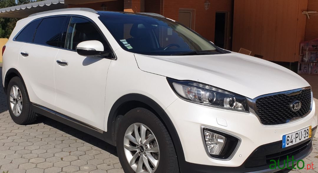 2015' Kia Sorento photo #2