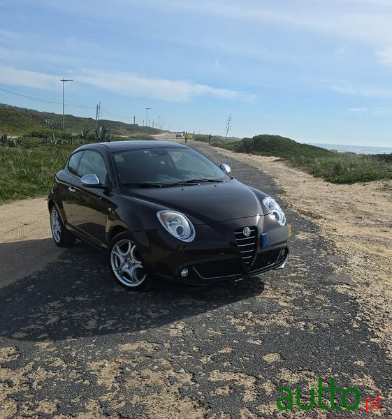 2011' Alfa Romeo MiTo photo #1
