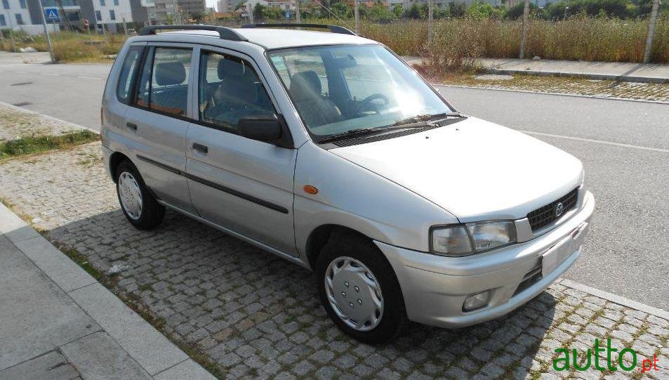 1998' Mazda Demio photo #2