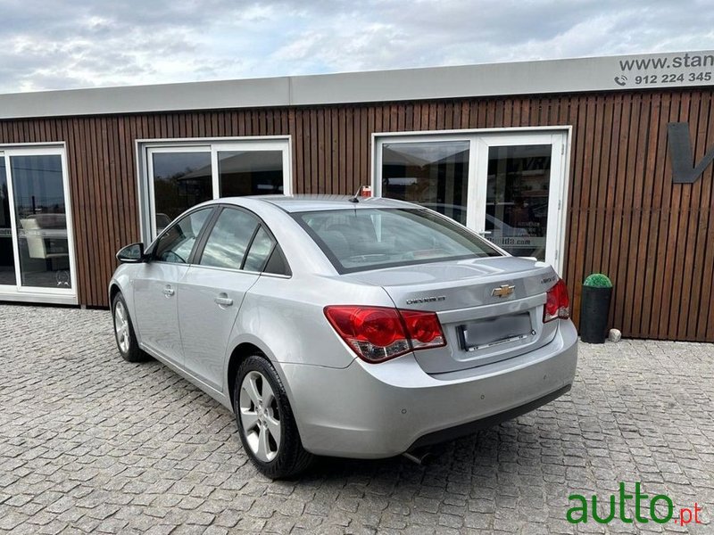 2009' Chevrolet Cruze 2.0 Vcdi Lt photo #4
