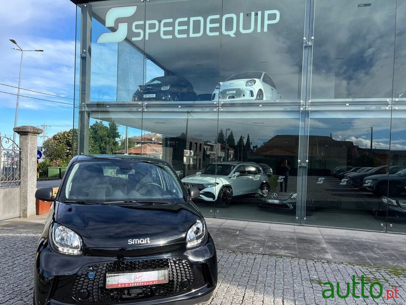 2022' Smart Forfour Eq Passion photo #3