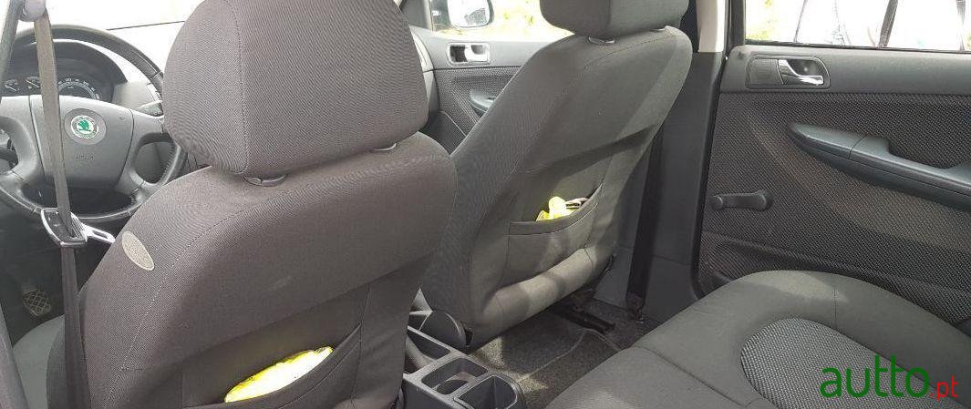 2005' Skoda Fabia 1.4Tdi photo #2