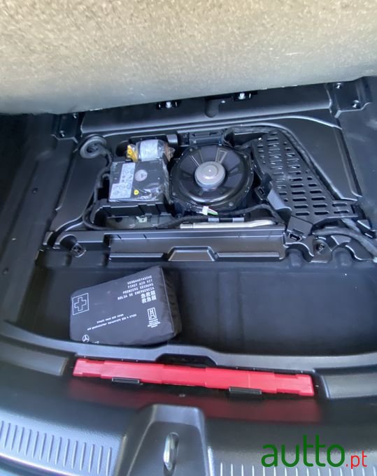 2019' Mercedes-Benz A-180 photo #4