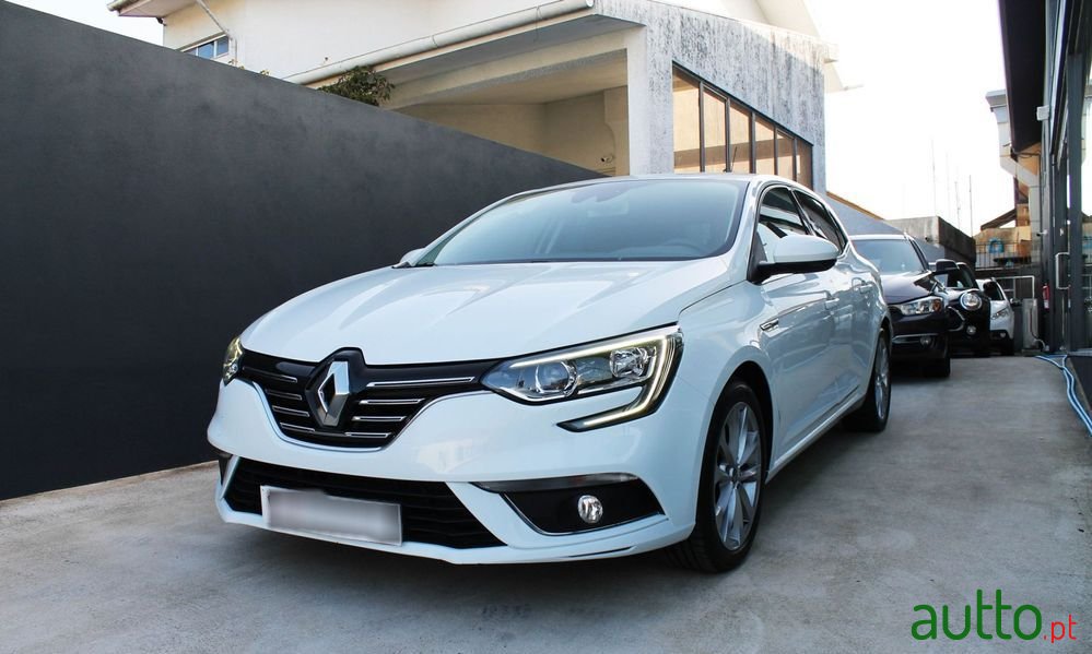 2017' Renault Megane 1.5 Dci Intens photo #1