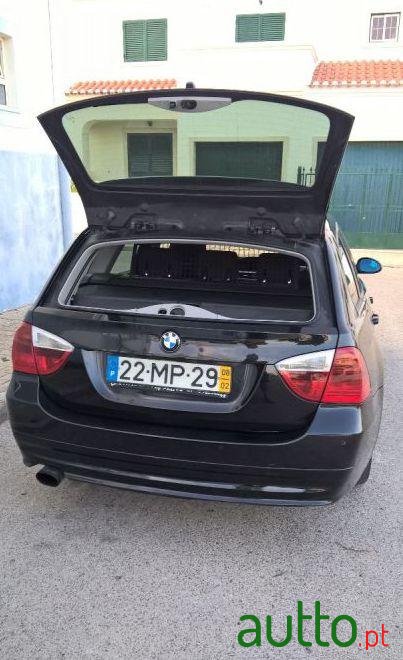 2008' BMW 318 Touring photo #2