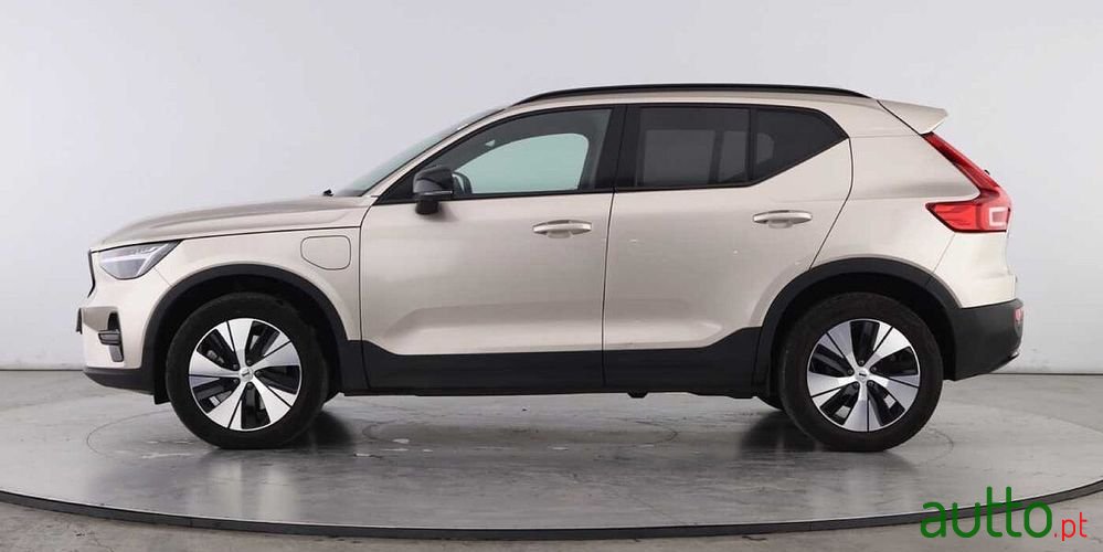 2023' Volvo Xc 40 photo #4