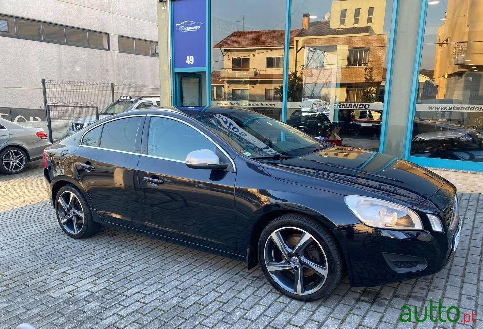 2012' Volvo S60 photo #4