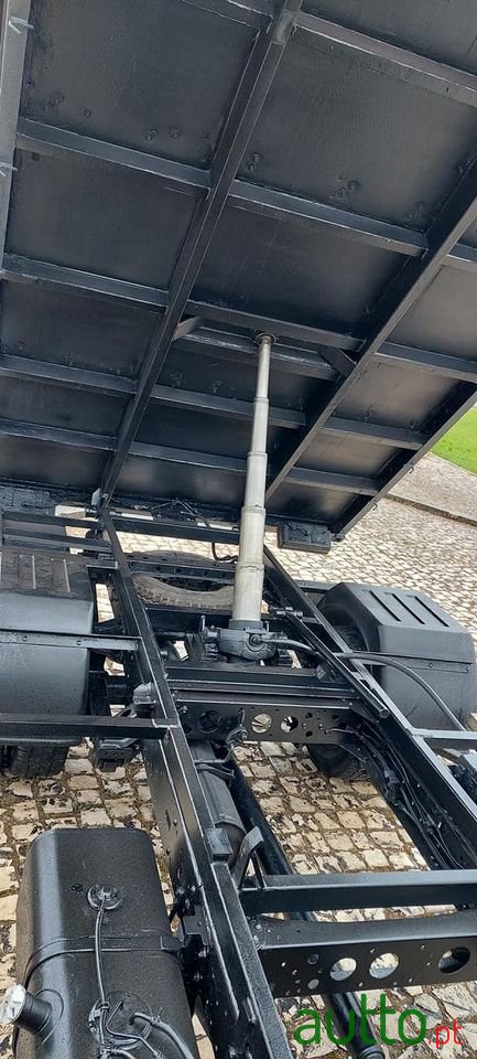 2006' Toyota Dyna photo #4