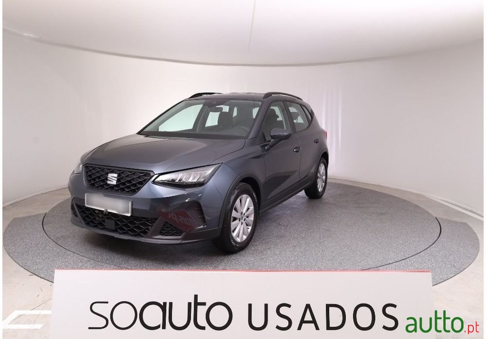 2024' SEAT Arona 1.0 Tsi Style Dsg photo #1