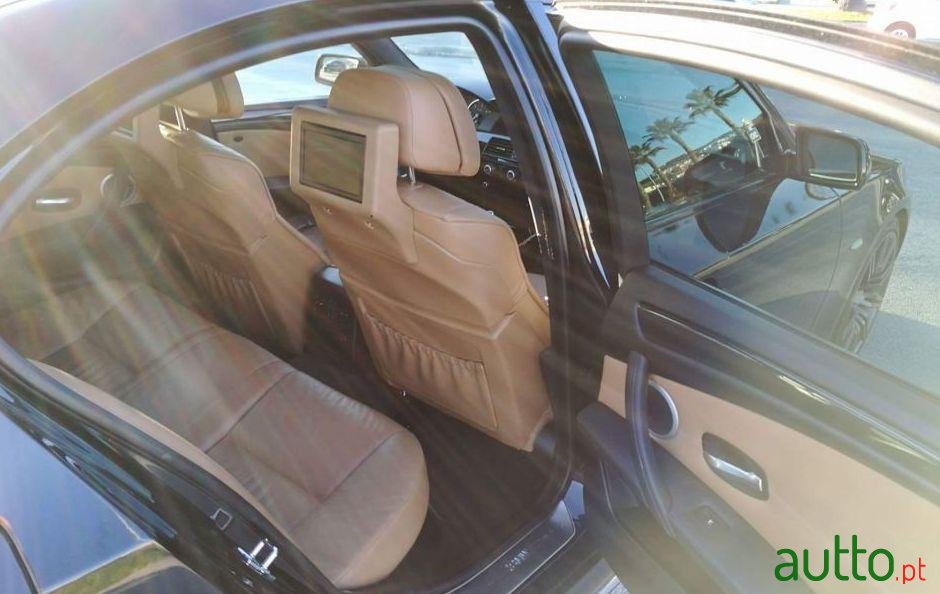 2008' BMW 535 Pack M photo #3