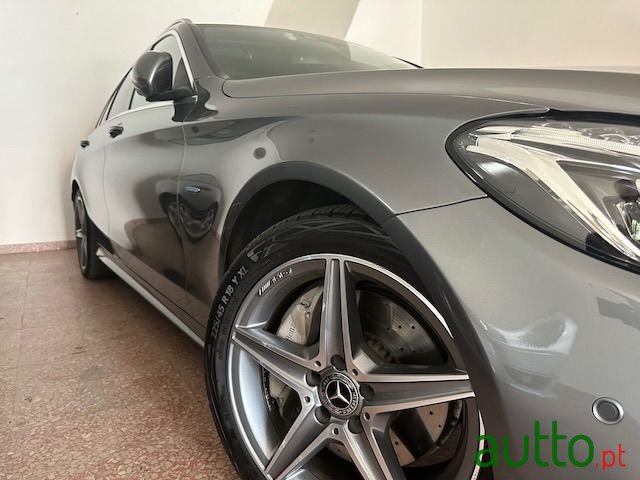 2017' Mercedes-Benz C-350 photo #1