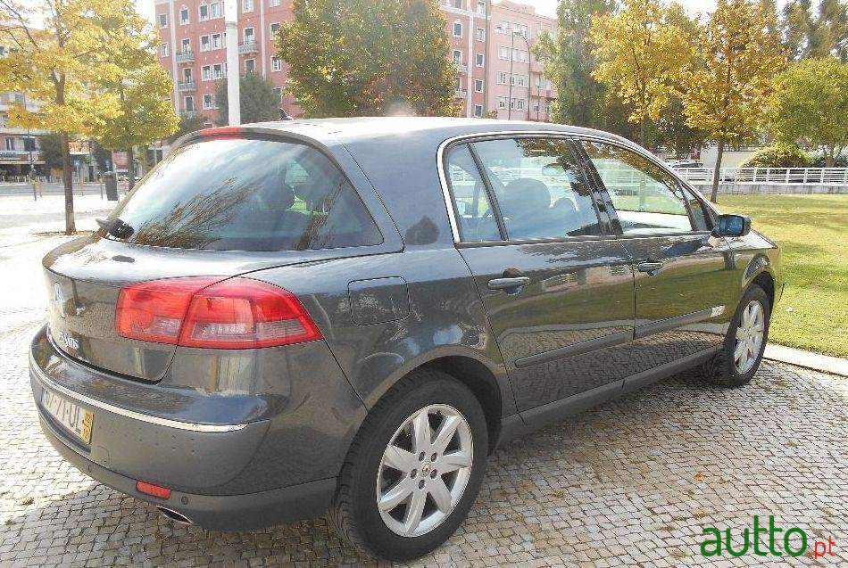 2002' Renault Vel-Satis photo #3