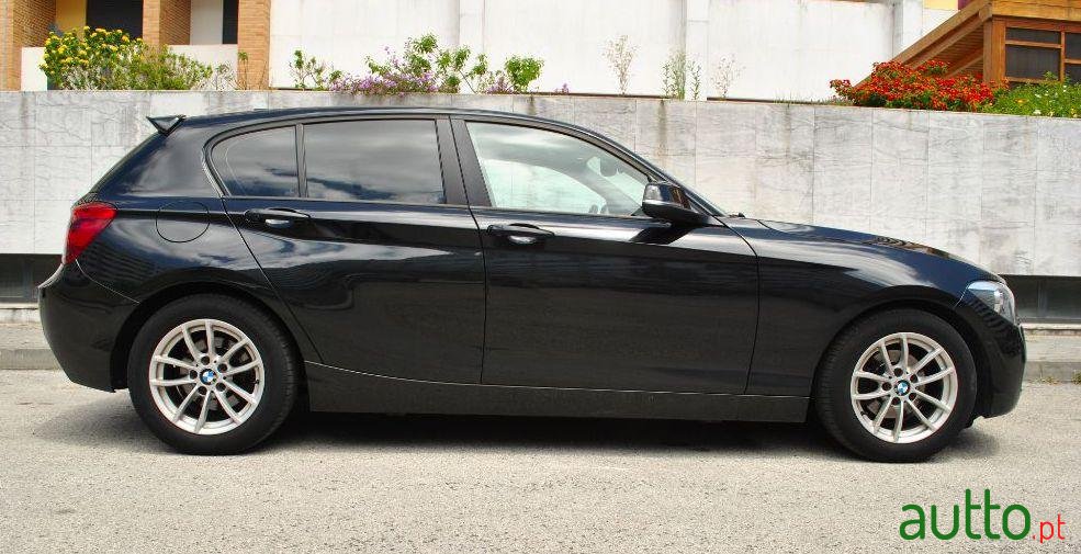 2012' BMW 116 photo #1