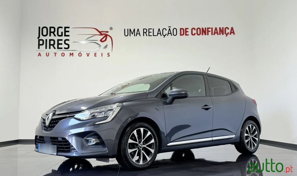 2020' Renault Clio photo #1