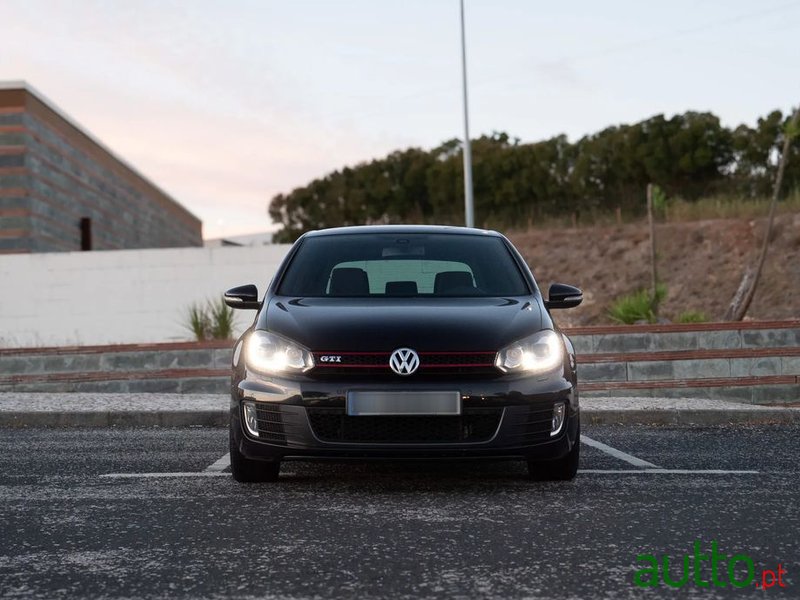 2011' Volkswagen Golf 2.0 Gti Dsg photo #3