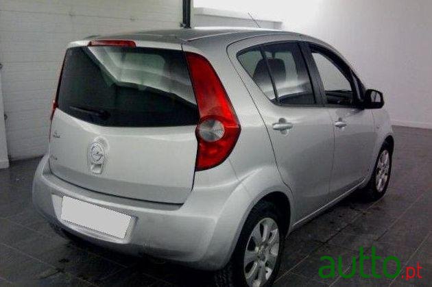 2010' Opel Agila 1.2 Enjoy Aut. photo #2