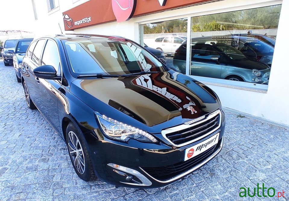 2016' Peugeot 308 Sw photo #2