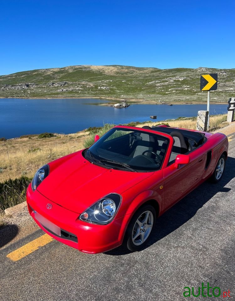 2001' Toyota MR2 photo #5