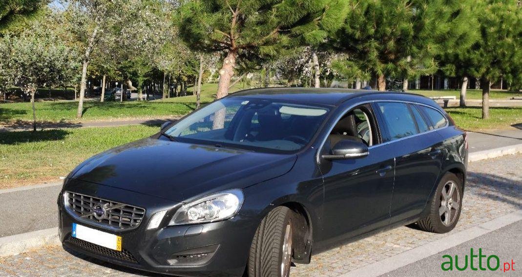 2012' Volvo V60 photo #1