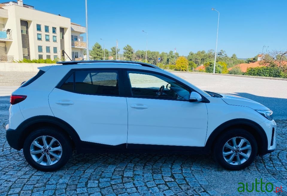 2018' Kia Stonic photo #5