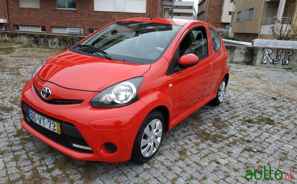 2013' Toyota Aygo A.C. photo #3