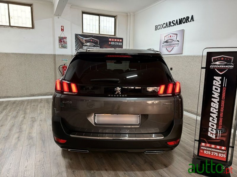 2018' Peugeot 5008 photo #5