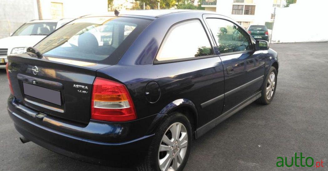 1999' Opel Astra 1.4I 16V Sport photo #2