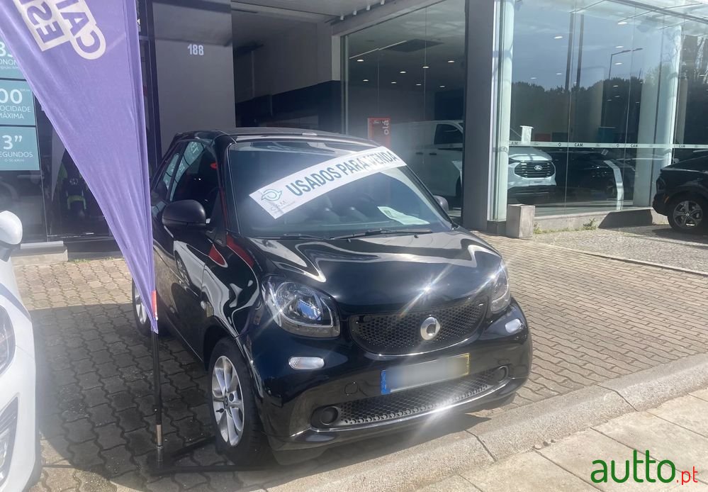 2018' Smart Fortwo photo #3
