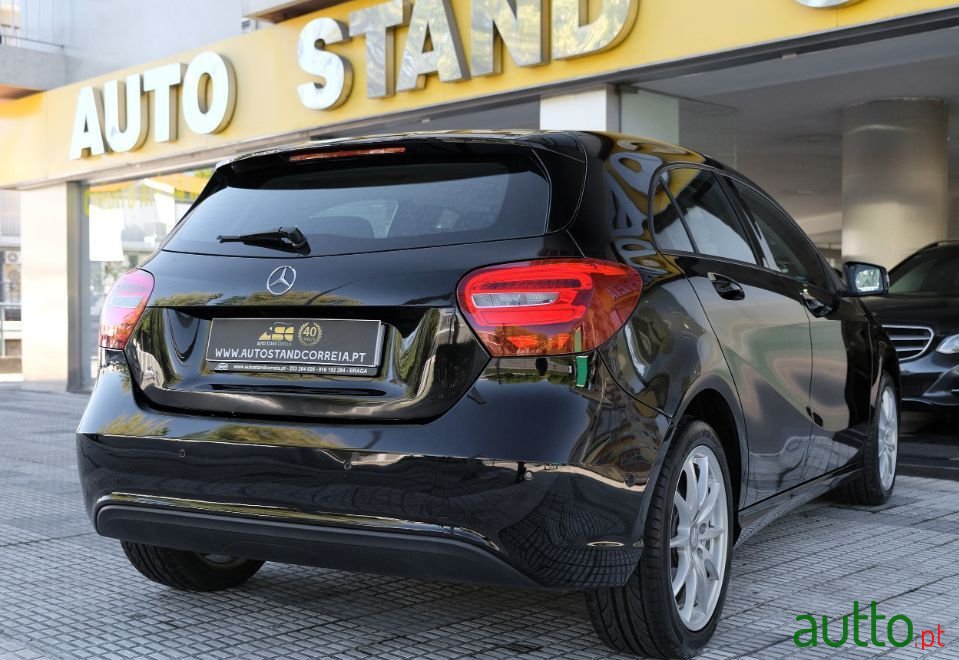 2017' Mercedes-Benz A-160 photo #4