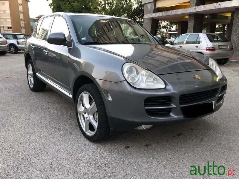 2003' Porsche Cayenne S Tiptronic photo #1