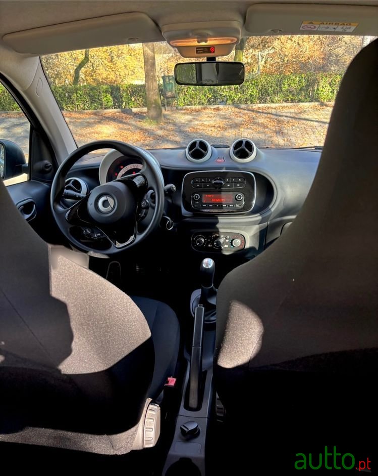 2017' Smart Fortwo 1.0 Prime 71 photo #6