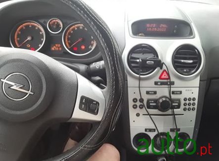 2010' Opel Corsa photo #3