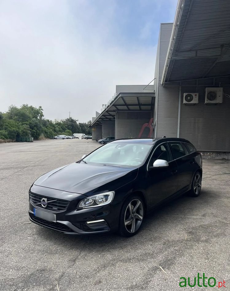 2013' Volvo V60 photo #1