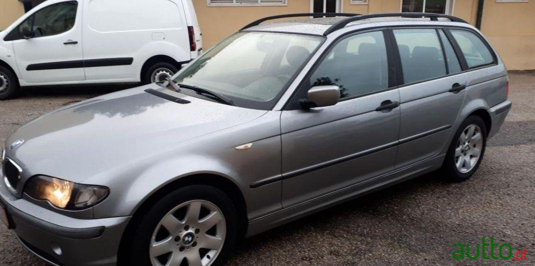 2004' BMW 320 Touring photo #3