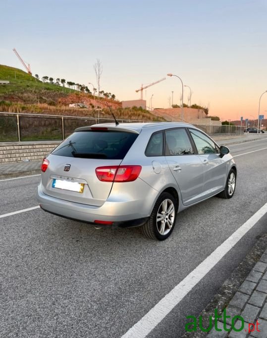 2010' SEAT Ibiza-St photo #5