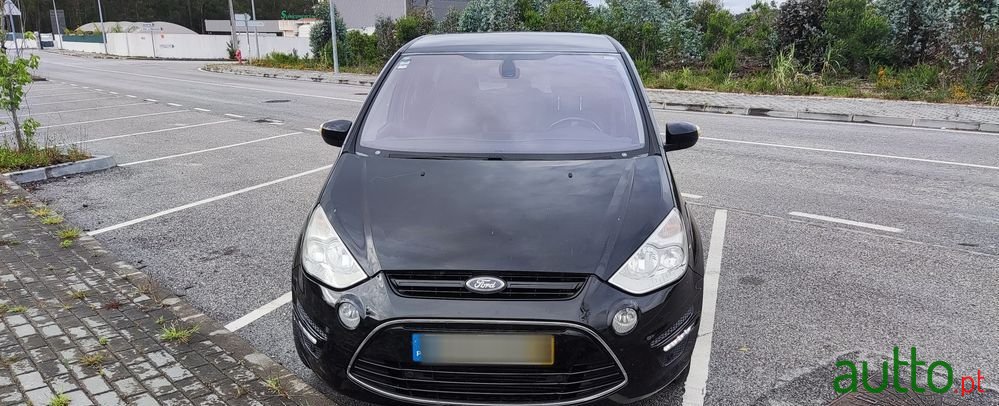 2010' Ford S-Max photo #6