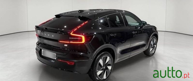 2024' Volvo C40 photo #3