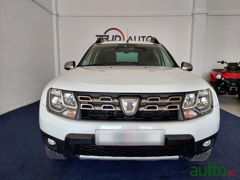 2015' Dacia Duster 1.5 Dci Prestige photo #1