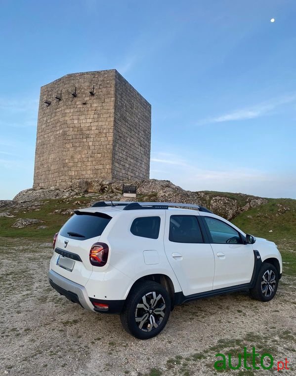 2022' Dacia Duster 1.5 Blue Dci Prestige photo #3