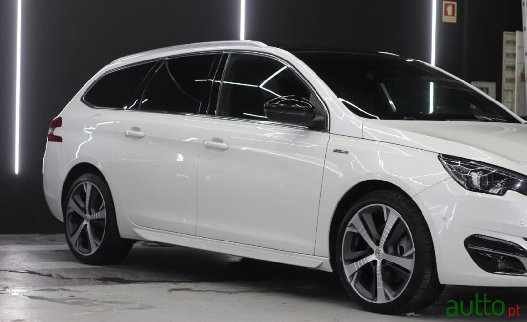 2016' Peugeot 308 Sw photo #2