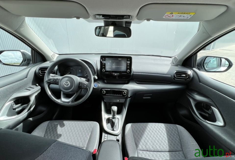 2022' Mazda 2 photo #4