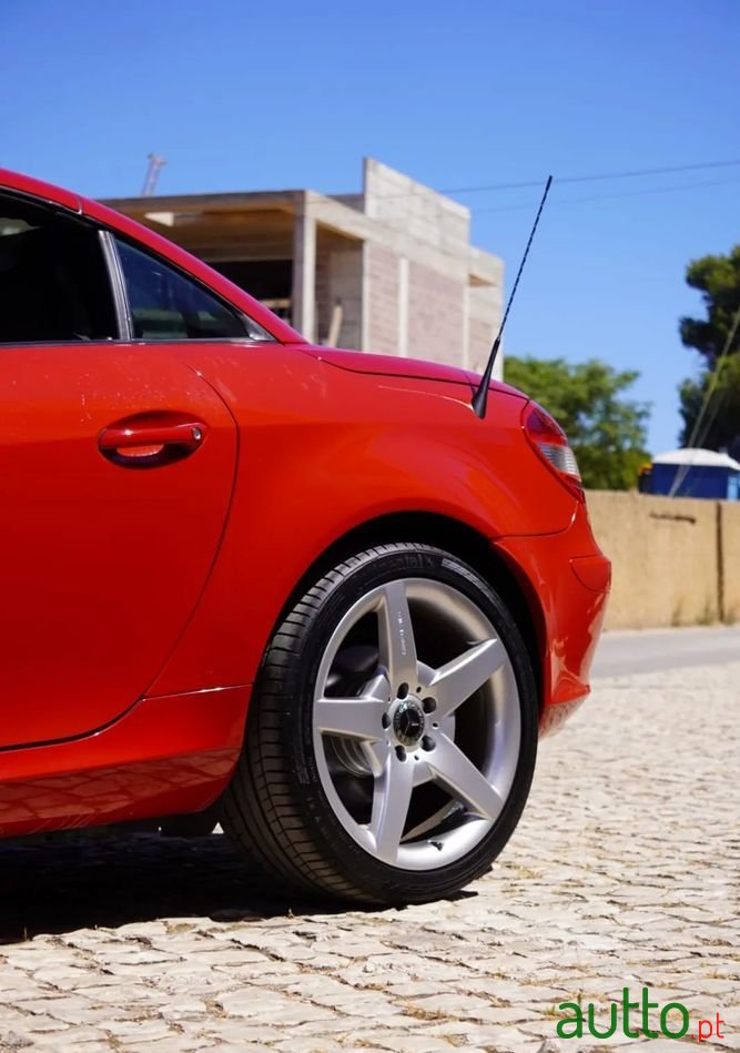 2005' Mercedes-Benz SLK 200 K Aut. photo #5