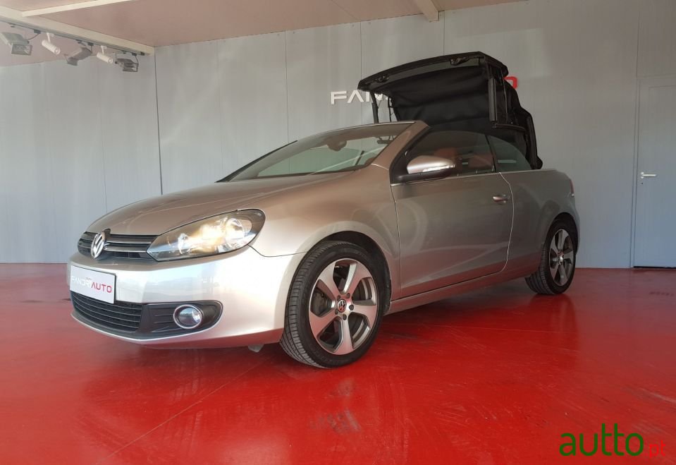 2012' Volkswagen Golf photo #4