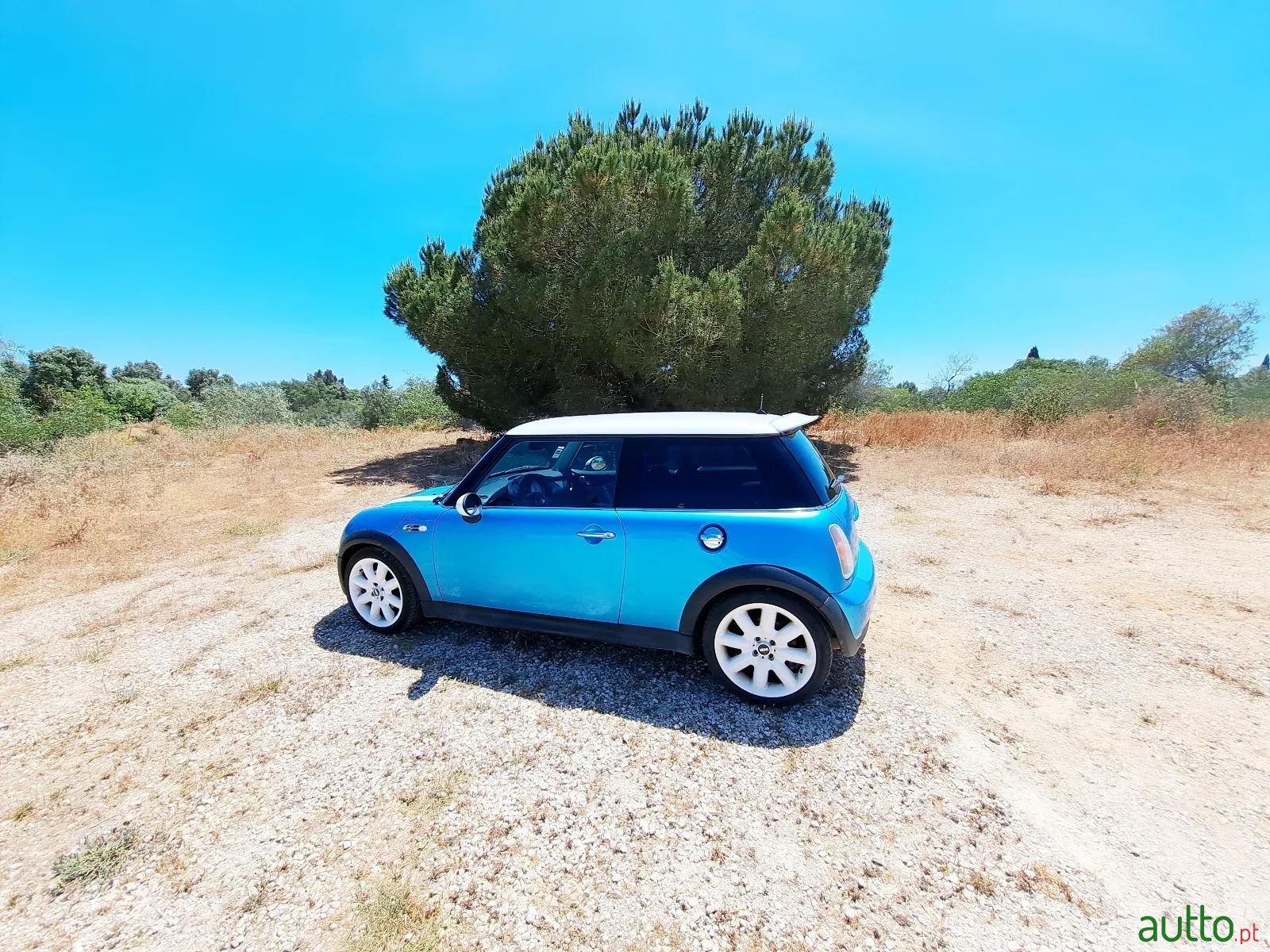 2004' MINI Cooper photo #2