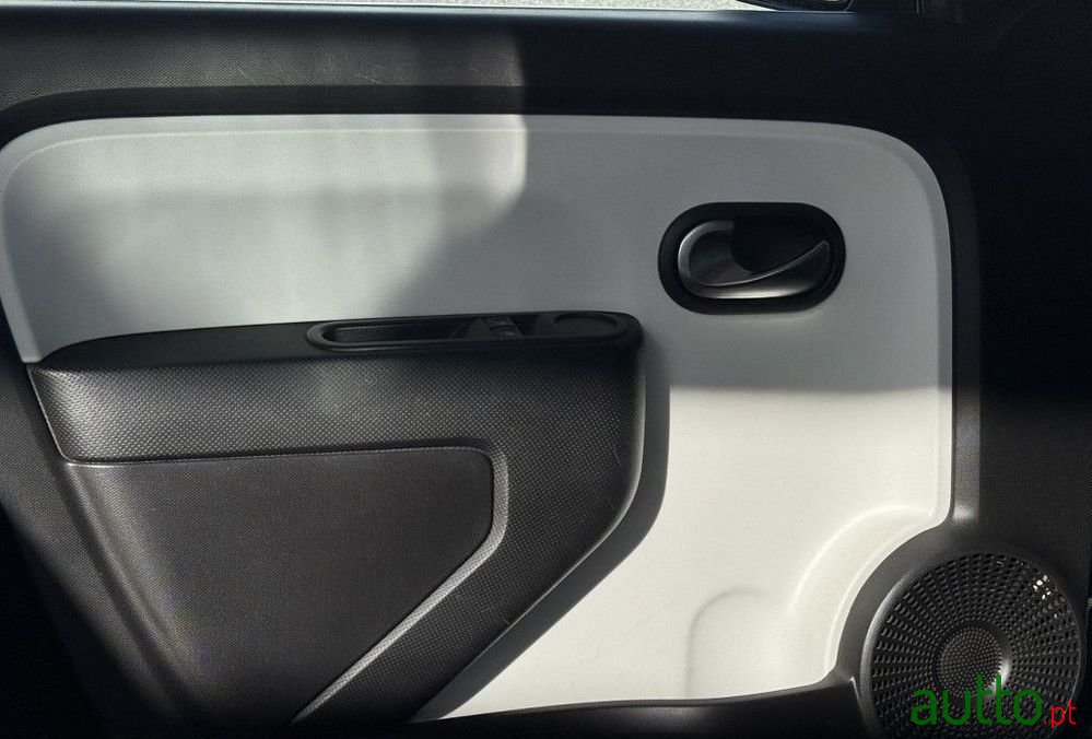 2019' Renault Twingo photo #4