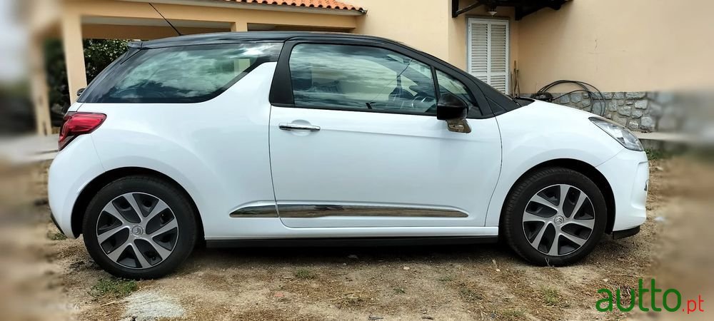 2012' Citroen DS3 photo #5