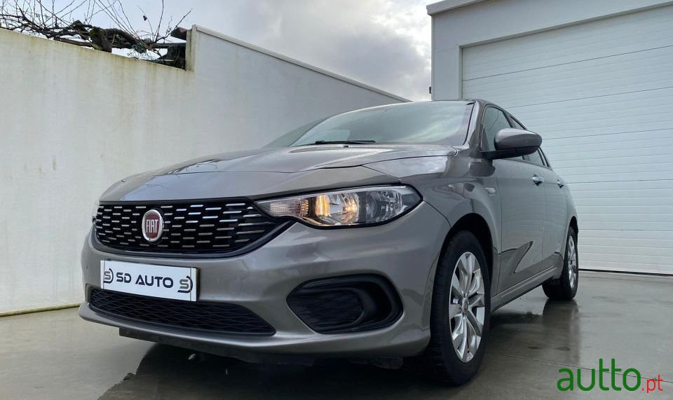 2018' Fiat Tipo photo #3