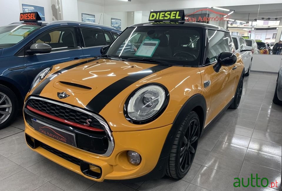 2014' MINI Cooper Auto photo #3